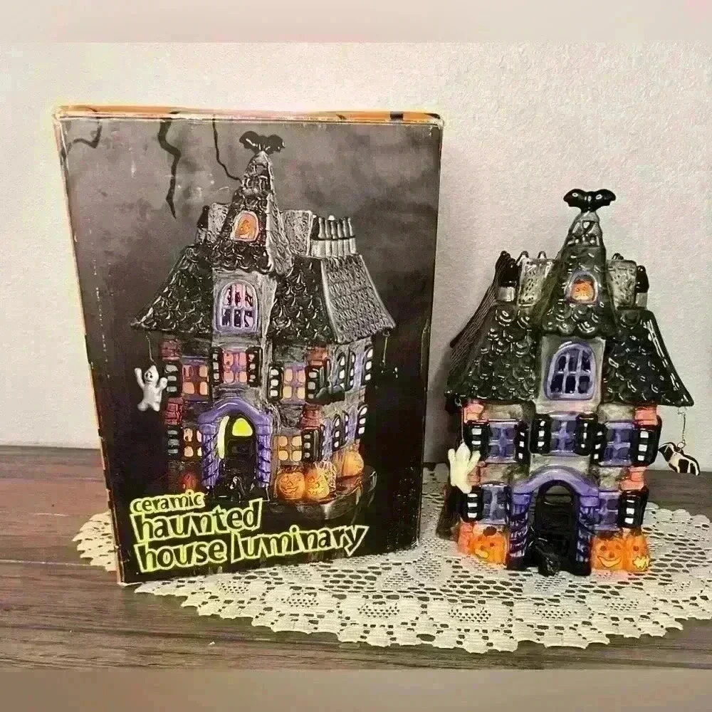 Vintage JC PENNEY Haunted House Ceramic Ghosts Owl Bats Pumpkins Luminary Light